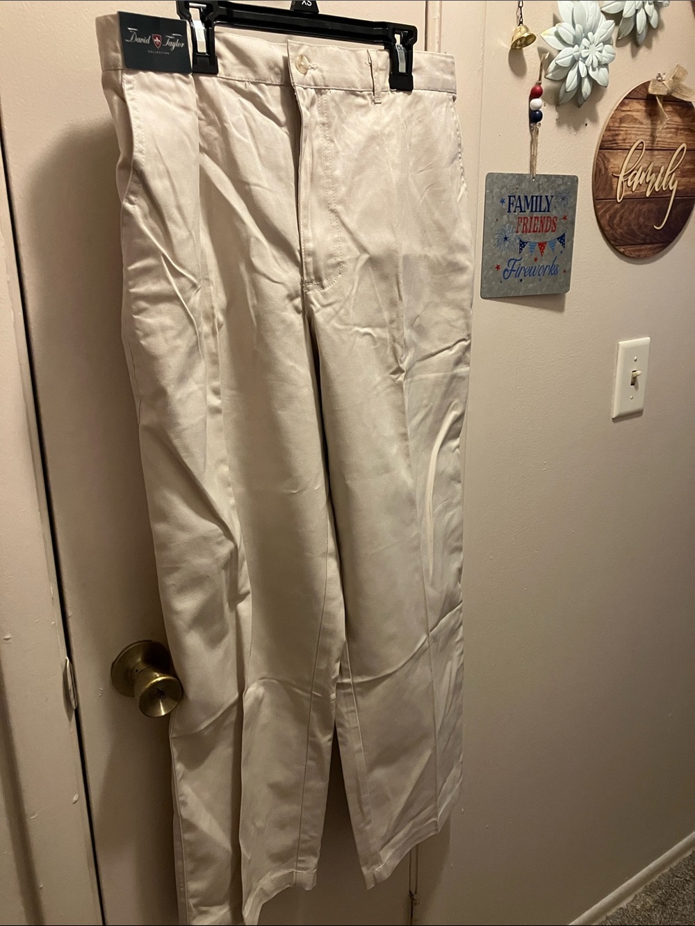David Taylor Cream Men's Chinos 38/29 New